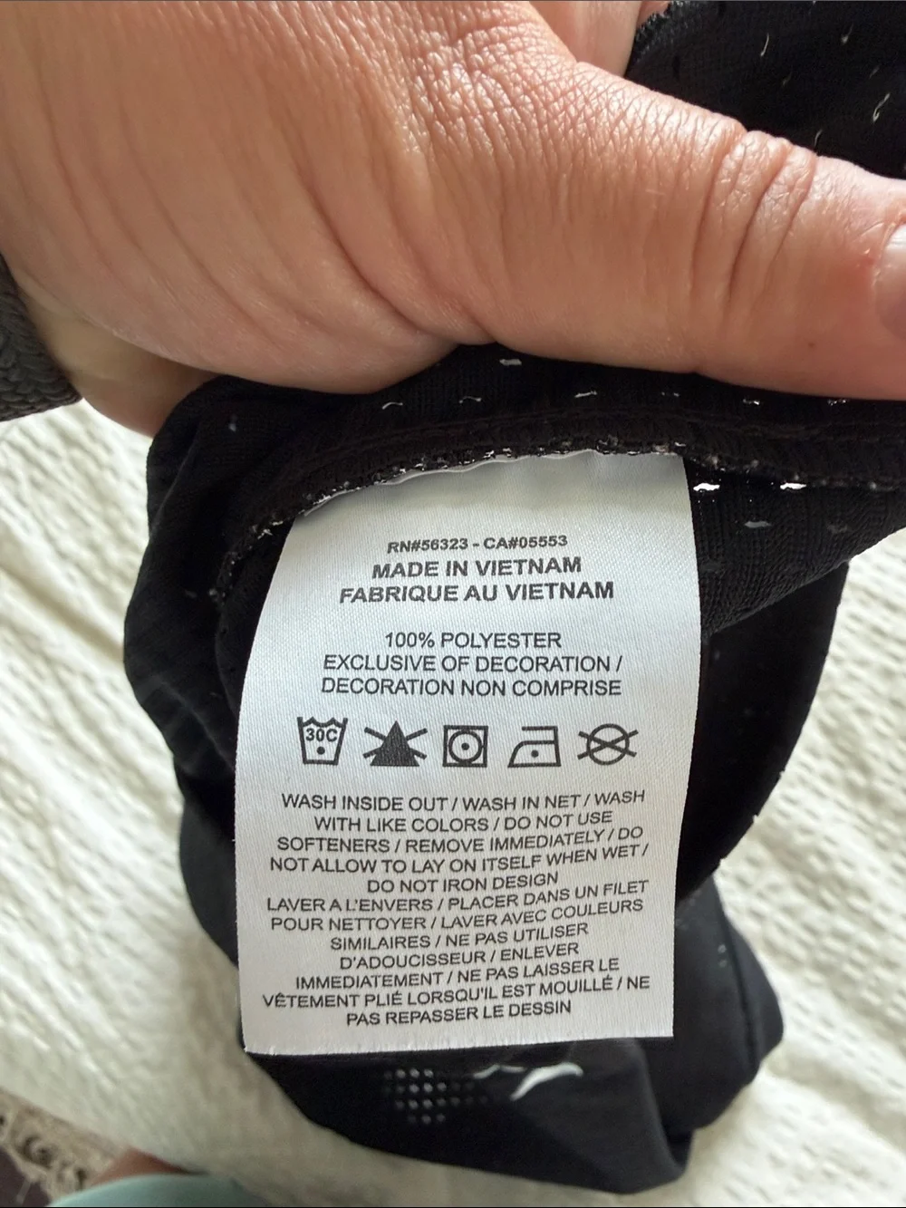 Nike graphic black